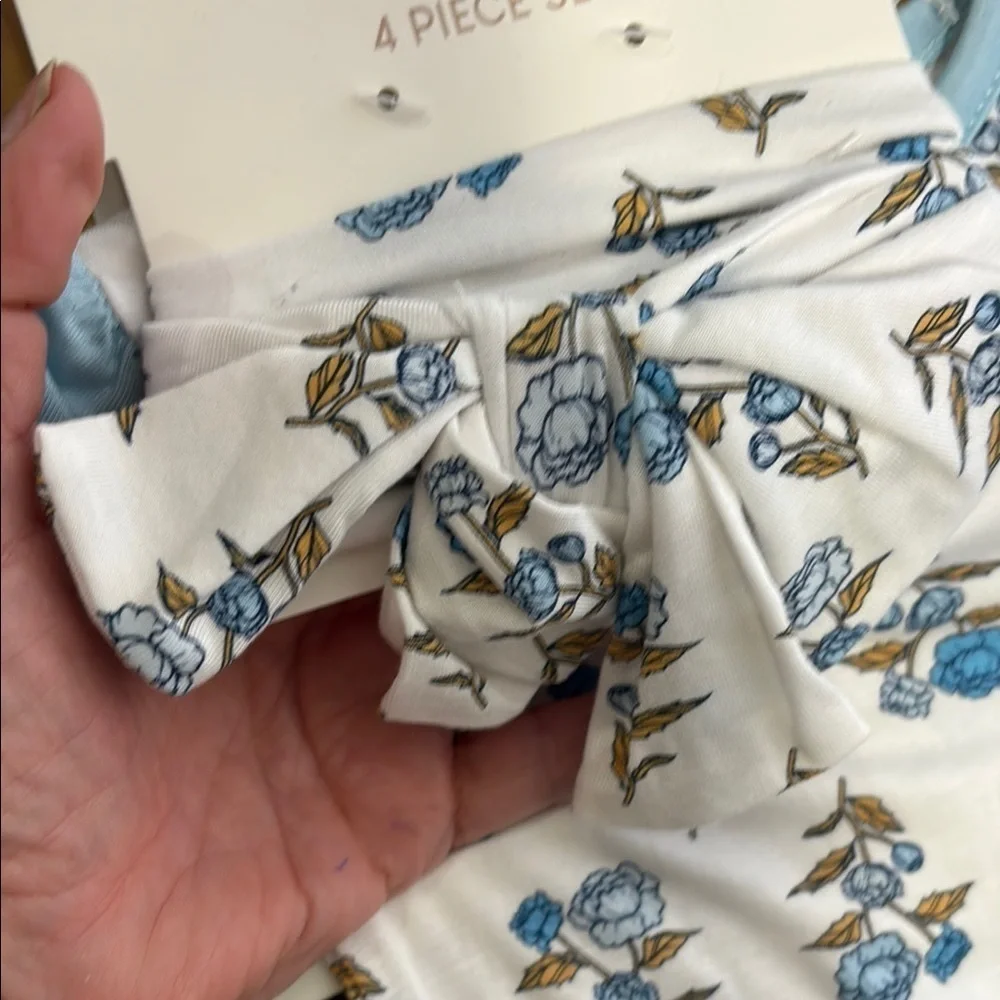 Milkberry Baby Floral Outfit Set